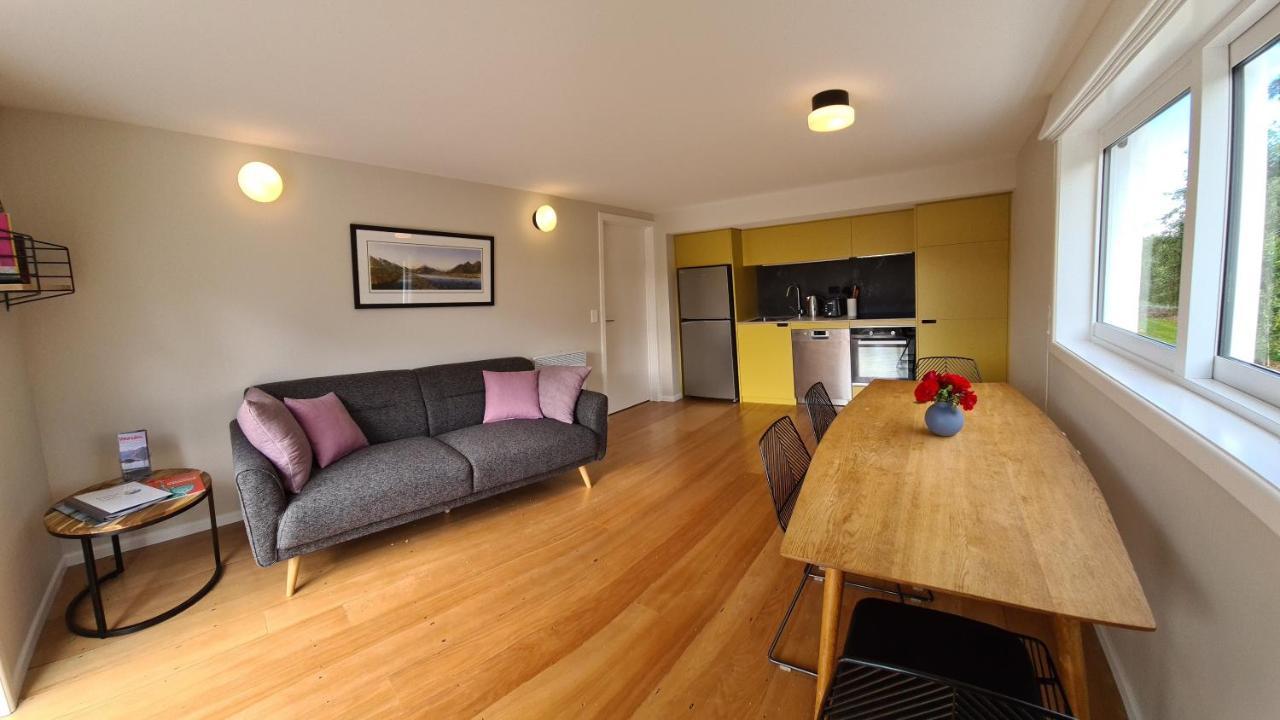 Kowhai Apartment - private opposite golf course central Wanaka Extérieur photo
